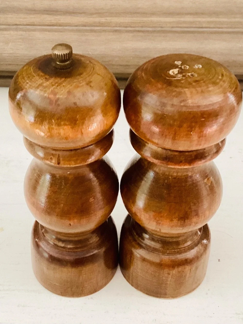 Vintage Turned Wood Salt Shaker & Pepper Mill MCM Rustic Cottagecore 5” Tall